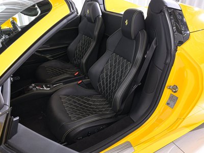 صورة 4 لـ 2013 FERRARI 458 SPIDER