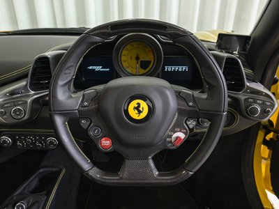 صورة مصغرة 13 لـ 2013 FERRARI 458 SPIDER