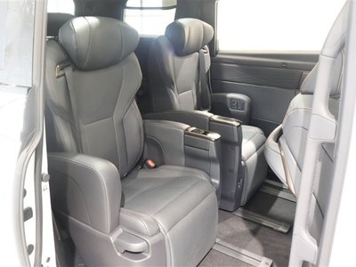 2023 Toyota ALPHARD thumbnail 33