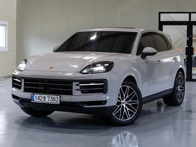 PORSCHE CAYENNE - 1