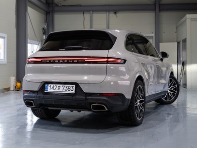 PORSCHE CAYENNE - 2