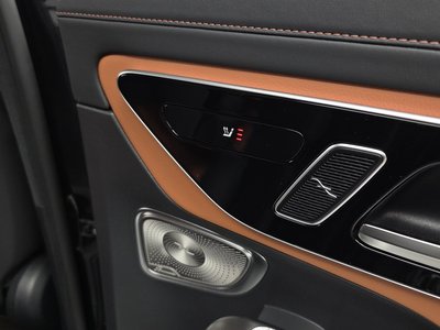 2025 Mercedes-BENZ GLC 缩略图 19