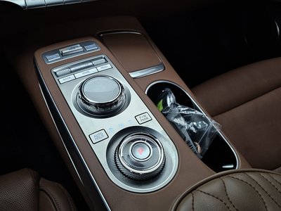 2023 Genesis GV70 缩略图 12