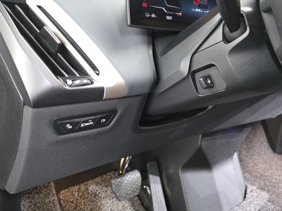 صورة مصغرة 31 لـ 2024 BMW IX