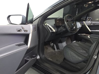 صورة مصغرة 13 لـ 2024 BMW IX