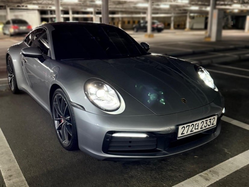 PORSCHE 911 - View 1