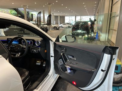 MERCEDES-BENZ CLA - 10