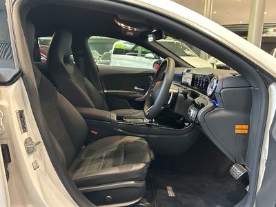 MERCEDES-BENZ CLA - 9