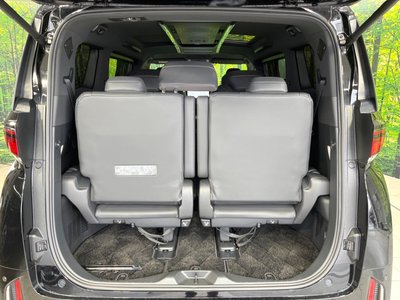 صورة مصغرة 11 لـ 2024 Toyota VELLFIRE