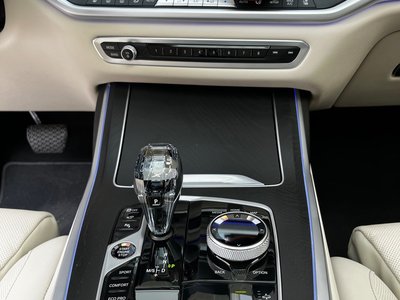 BMW X7 - 9