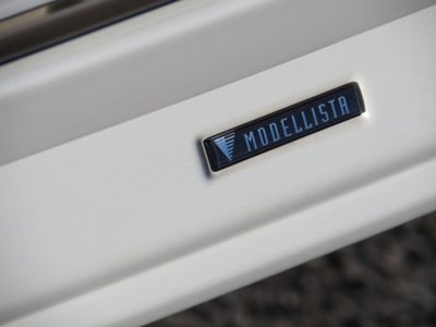 TOYOTA LAND CRUISER 200 - 10