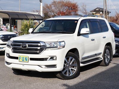TOYOTA LAND CRUISER 200 - 4