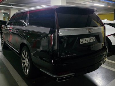 CADILLAC ESCALADE 5TH GENERATION - 4