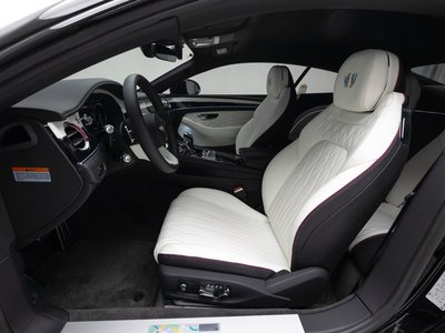 BENTLEY CONTINENTAL GT - 10