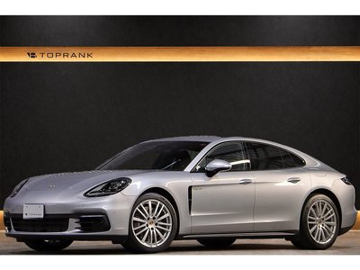 PORSCHE PANAMERA - 1
