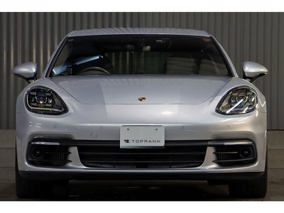 PORSCHE PANAMERA - 7