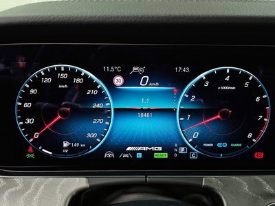 MERCEDES-BENZ E-CLASS - 8