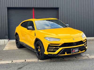 LAMBORGHINI URUS - 7