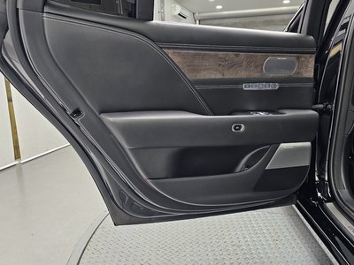 2022 Genesis G90 (RS4) — миниатюра 15