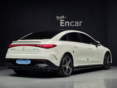 MERCEDES-BENZ EQE - 4