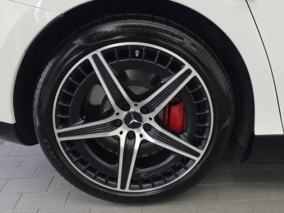 MERCEDES-BENZ EQE - 6