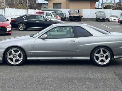 NISSAN SKYLINE COUPE - 6