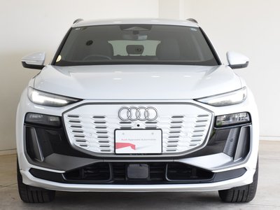 صورة 10 لـ 2025 AUDI Q6 E-TRON