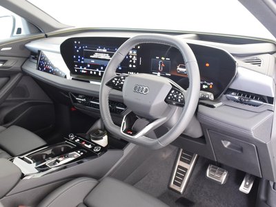 2025 AUDI Q6 E-TRON — миниатюра 25