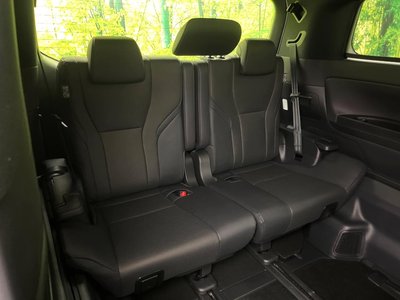 صورة 10 لـ 2023 TOYOTA ALPHARD