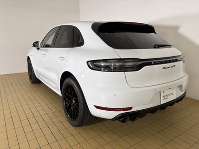 PORSCHE MACAN - 6