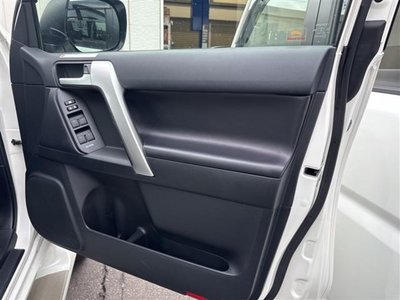 صورة مصغرة 35 لـ 2021 Toyota LAND CRUISER PRADO