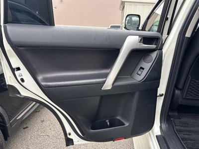 صورة مصغرة 38 لـ 2021 Toyota LAND CRUISER PRADO