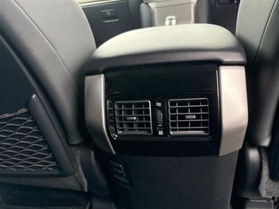 صورة مصغرة 40 لـ 2021 Toyota LAND CRUISER PRADO