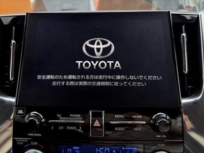 TOYOTA ALPHARD - 3