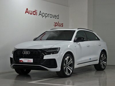 AUDI Q8 - 1