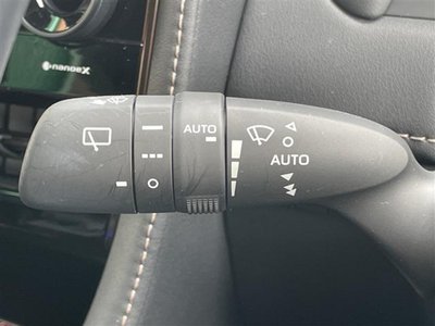 2025 Toyota ALPHARD — фото 9