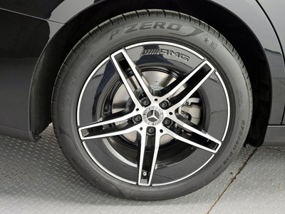 MERCEDES-BENZ E-CLASS - 6