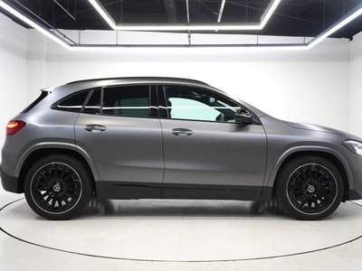 MERCEDES-BENZ GLA - 4