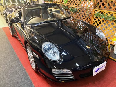 PORSCHE 911 CABRIOLET - 6