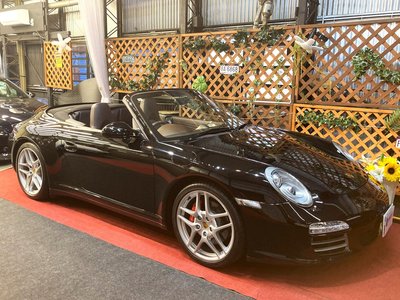 PORSCHE 911 CABRIOLET - 2