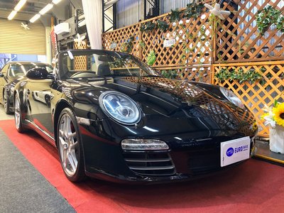 PORSCHE 911 CABRIOLET - 5