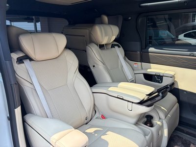 2025 Toyota ALPHARD — фото 7