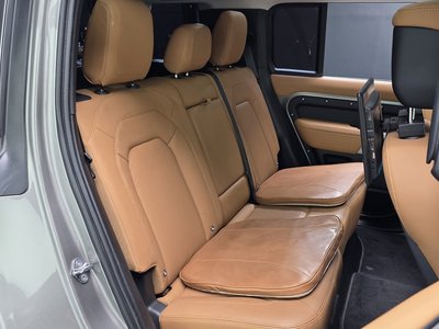 2022 LAND ROVER DEFENDER thumbnail 17