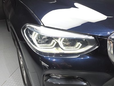 صورة 9 لـ 2021 BMW X4