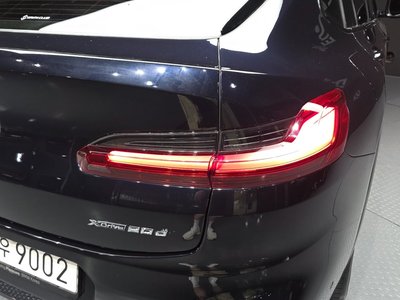 صورة 10 لـ 2021 BMW X4