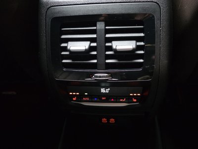 صورة مصغرة 27 لـ 2021 BMW X4