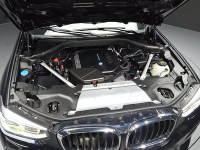 صورة 7 لـ 2021 BMW X4
