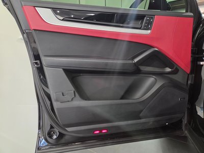 PORSCHE CAYENNE - 10