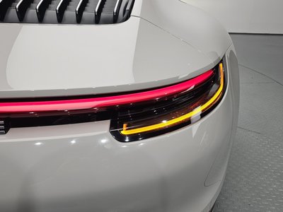صورة 10 لـ 2020 Porsche 911