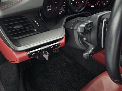 2020 Porsche 911 — миниатюра 28